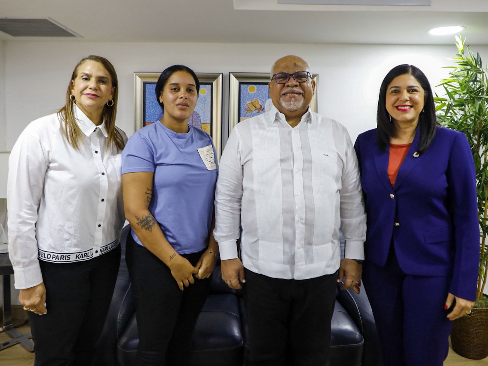 Director Promipyme recibe autoridades provincia Hermanas Mirabal